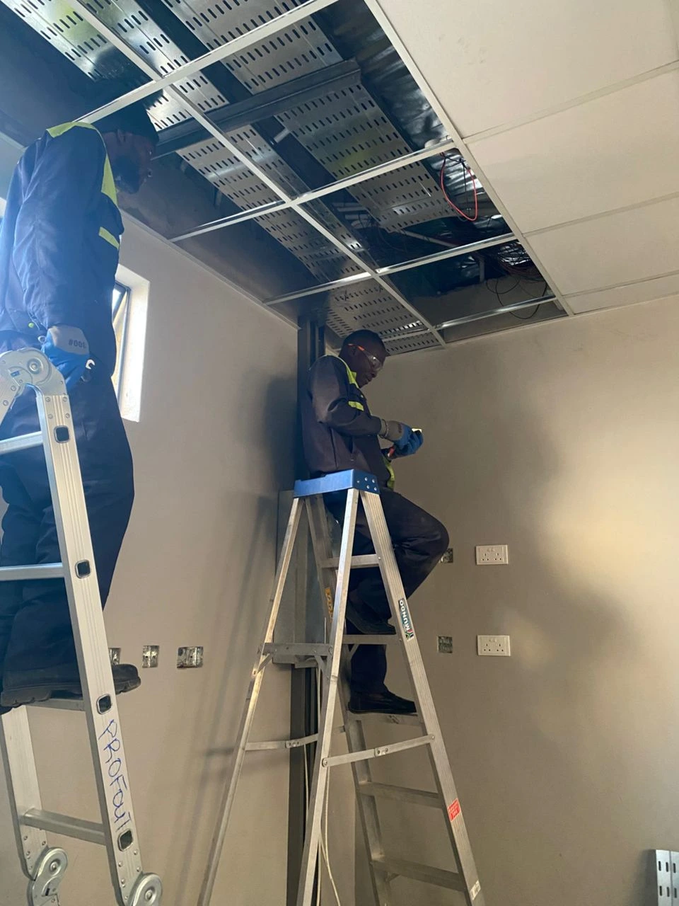 ZRA — Data Centre Infrastructure Implementation gallery image 2