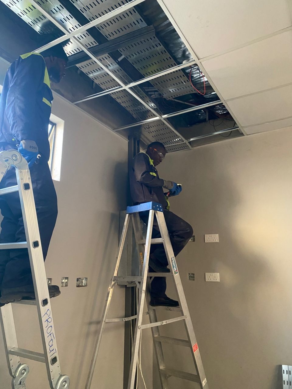 ZRA — Data Centre Infrastructure Implementation gallery image 2