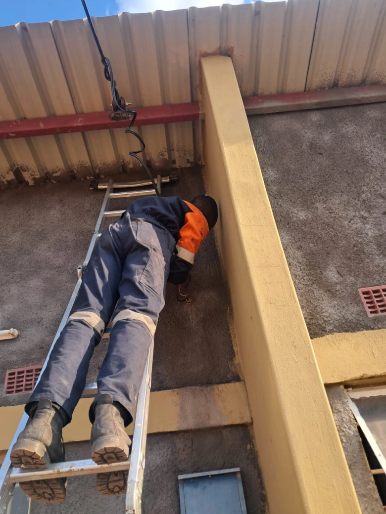 Ministry of Education – Solar Mini-Grid Electrification Project gallery image 3